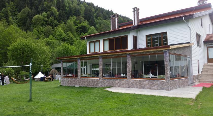 Abant Bahceli Kosk Hotell Akcaalan Exteriör bild