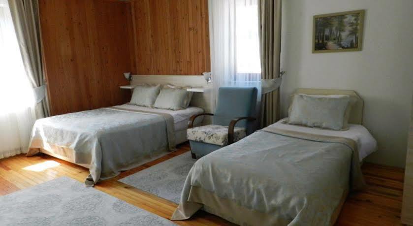 Abant Bahceli Kosk Hotell Akcaalan Exteriör bild