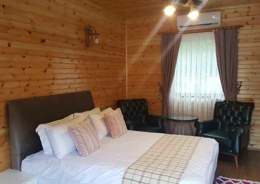 Abant Bahceli Kosk Hotell Akcaalan Exteriör bild