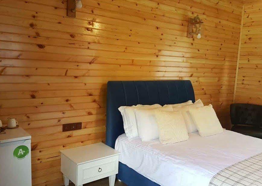 Abant Bahceli Kosk Hotell Akcaalan Exteriör bild